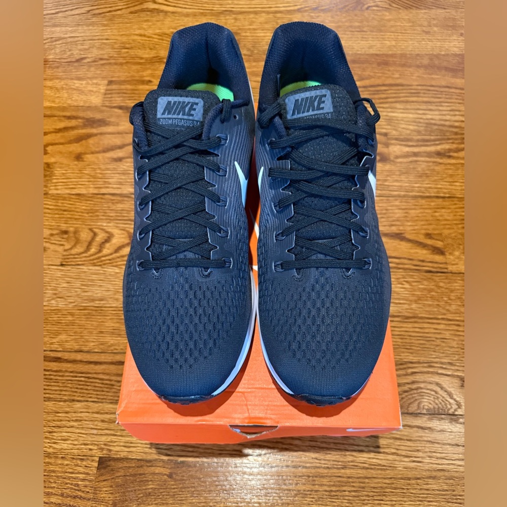 Nike Black, Dk Grey, White Pegasus 34